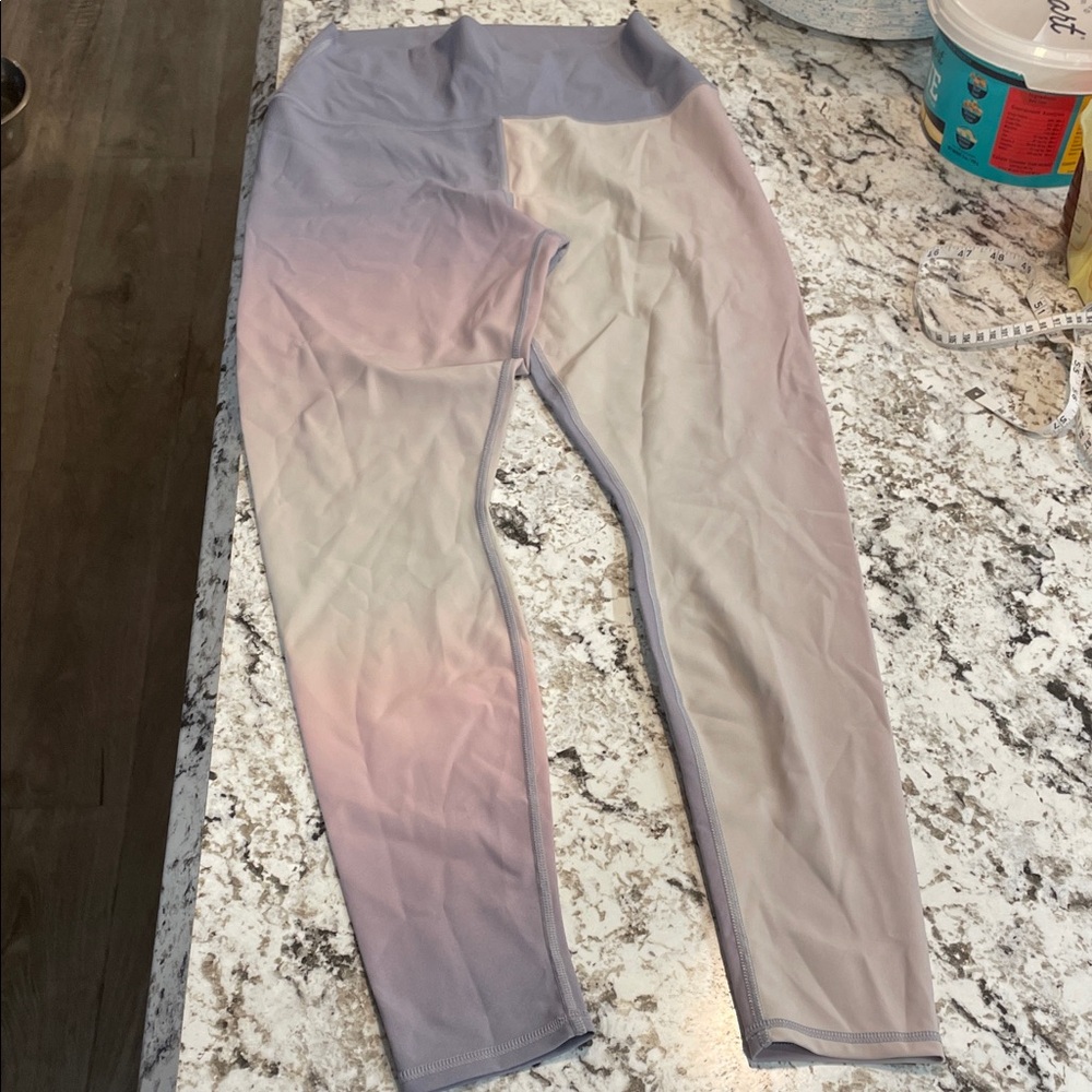 Alo Gradient Leggings NWOT